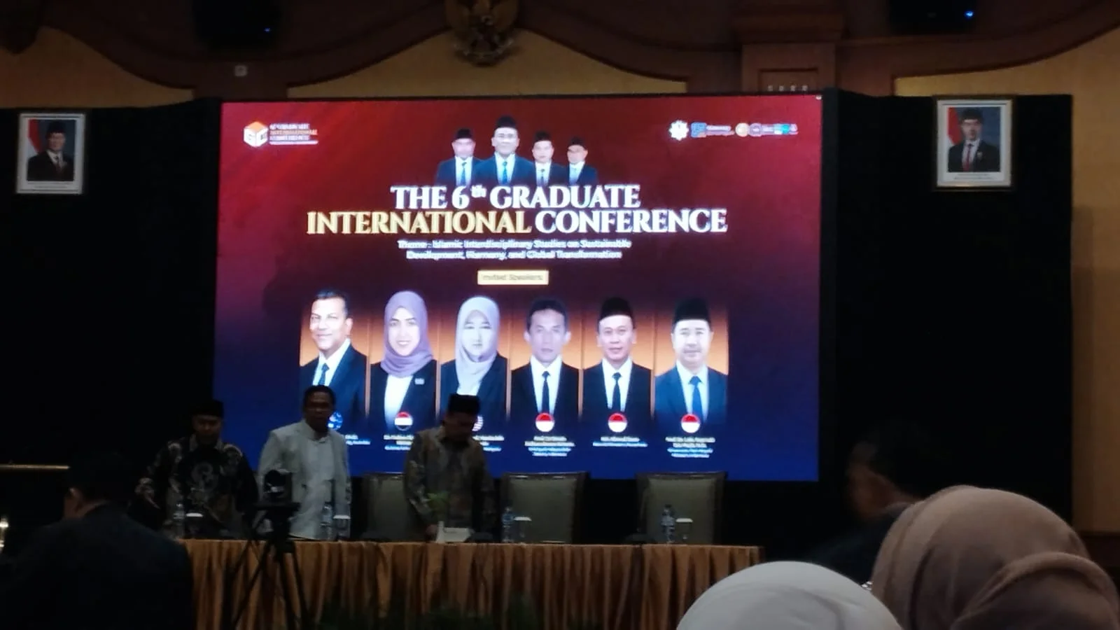 6th Graduate International Conference (GIC)
Menggagas Transformasi Pesantren di Era Global melalui Penguatan Tradisi Islam, Pendidikan Karakter, dan Kewargaan Global